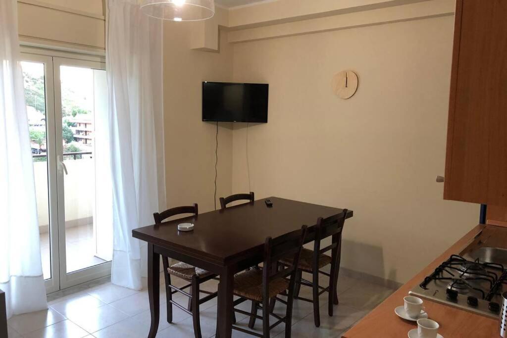 Casa Vacanze, A Due Passi Da Taormina Apartamento Letoianni Exterior foto